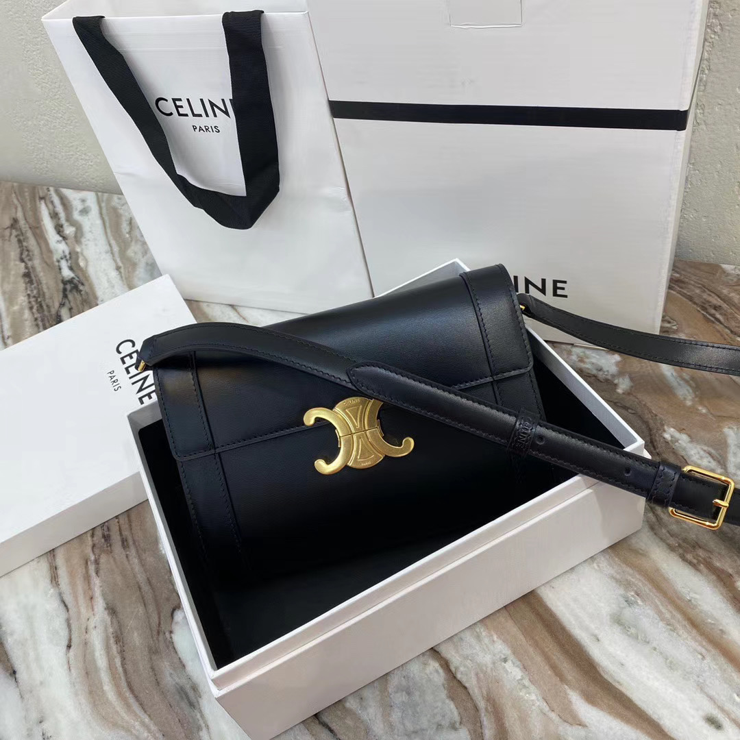 Celine TEEN TRIOMPHE BAG IN SHINY CALFSKIN 195263 black