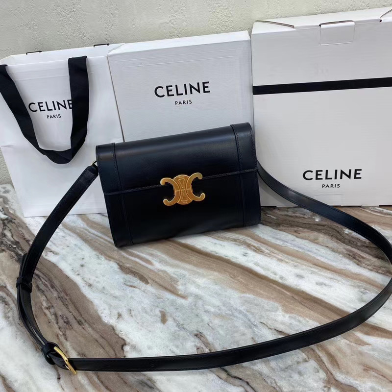 Celine TEEN TRIOMPHE BAG IN SHINY CALFSKIN 195263 black