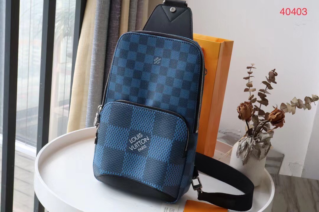 Louis Vuitton AVENUE SLINGBAG N50024