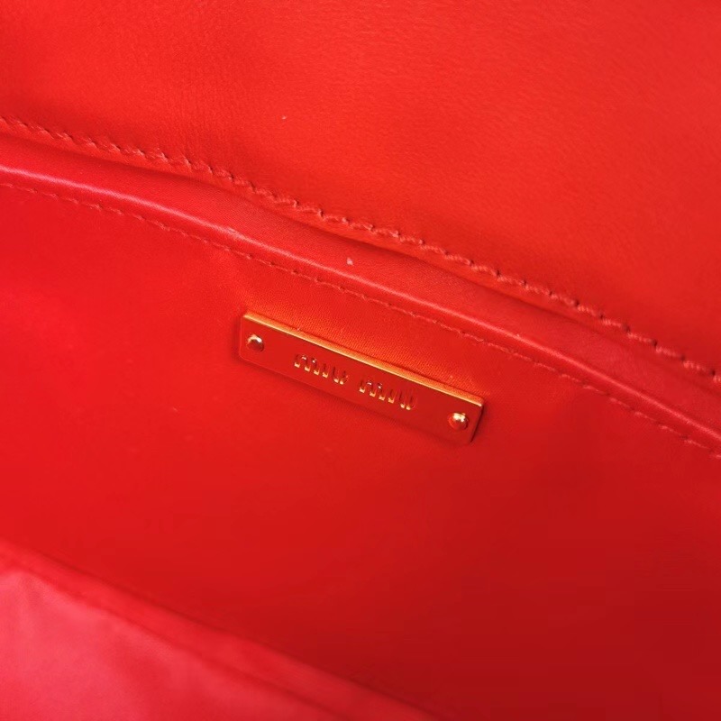 miu miu Matelasse Nappa Leather Top-handle Bag 6998 red