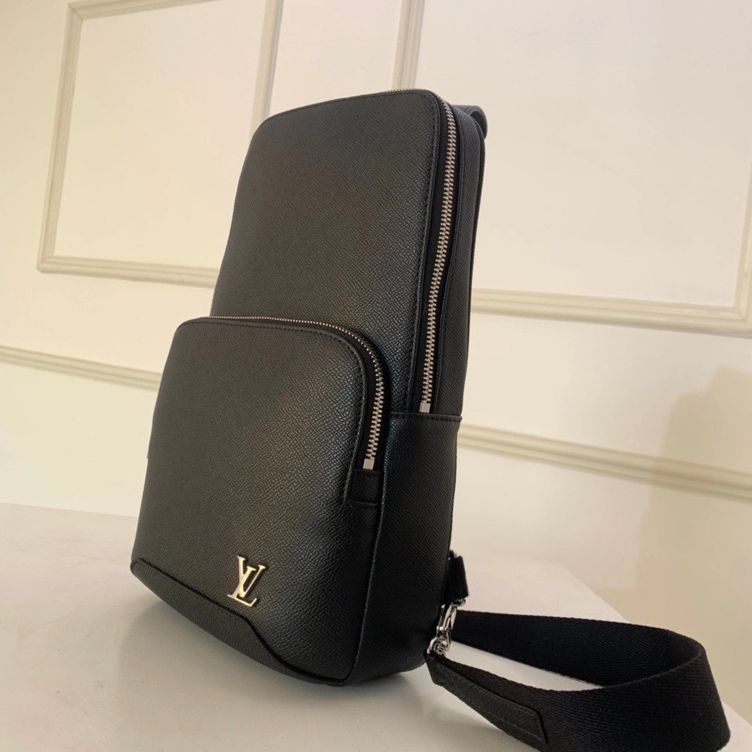 Louis vuitton AVENUE SLING BAG M30701 black