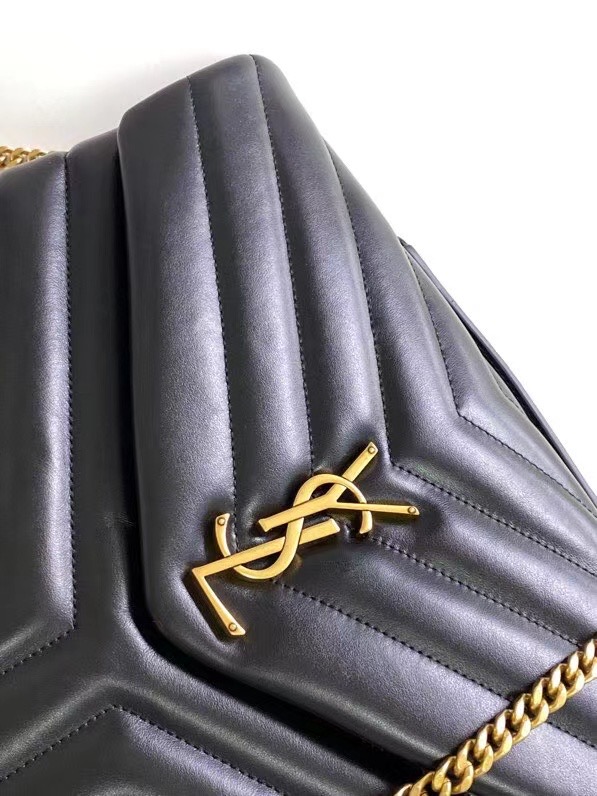 SAINT LAURENT LOULOU MEDIUM IN MATELASSE LEATHER 459749 black