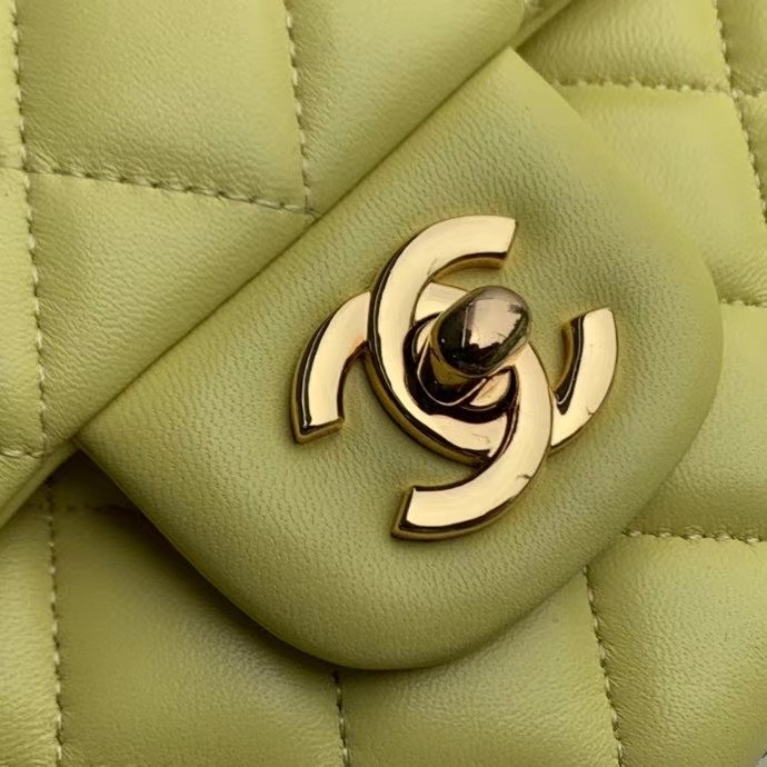 chanel classic handbag Lambskin & gold Metal A01112 lemon