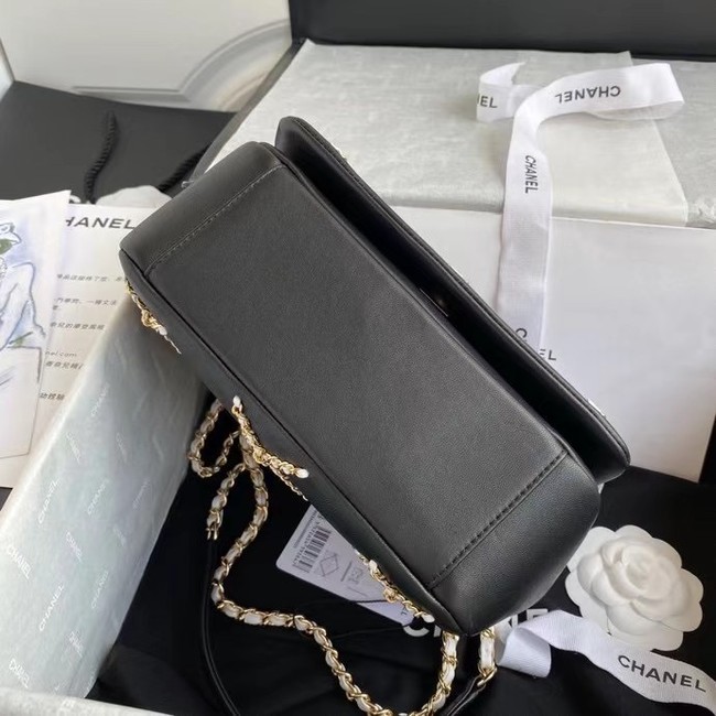Chanel flap bag AS2383 black & White