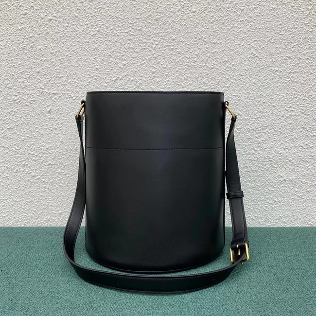 Celine BUCKET BAG IN SHINY CALFSKIN 193043 black