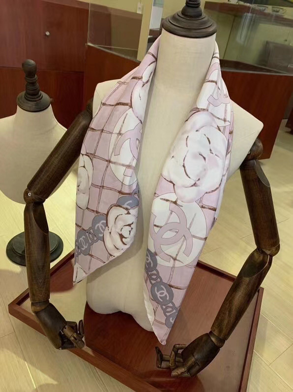 Chanel Cashmere Scarf CH2375-2