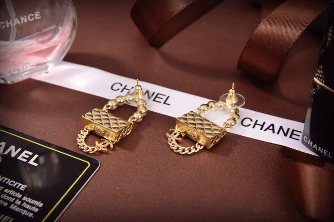 Chanel Earrings CE6117
