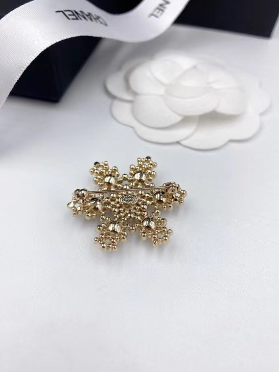 Chanel Brooch CE6146