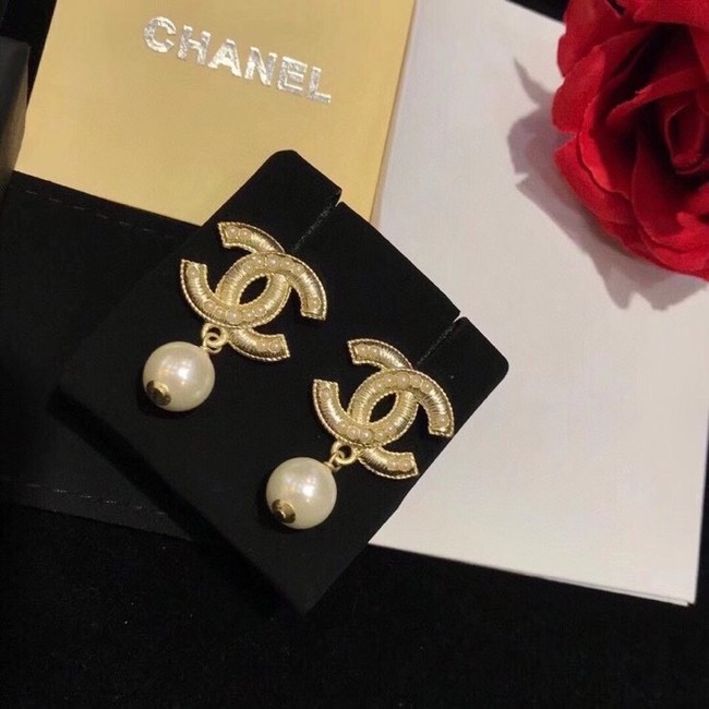 Chanel Earrings CE6130