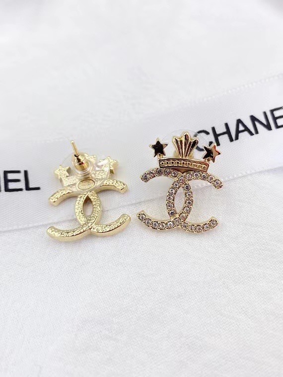 Chanel Earrings CE6135