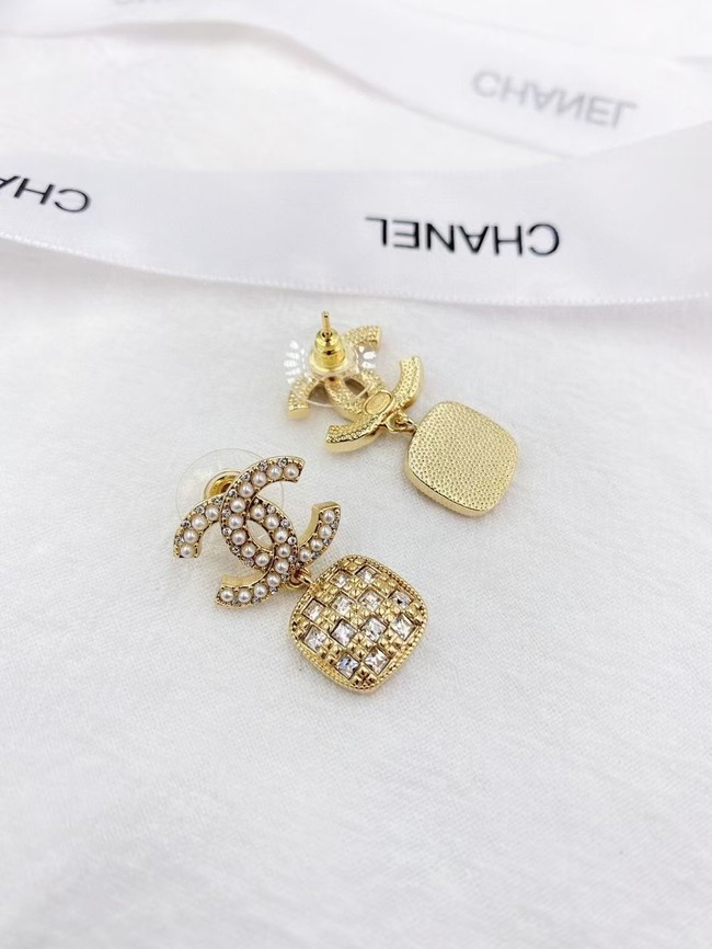 Chanel Earrings CE6185