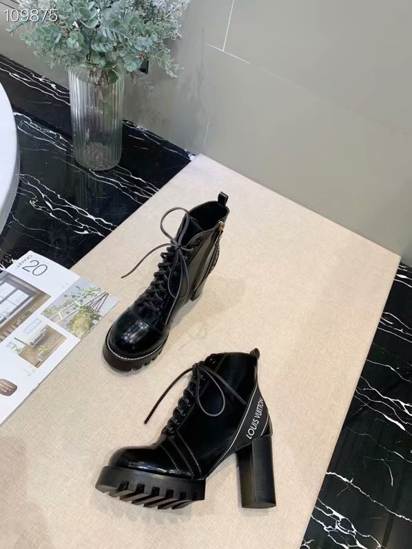Louis Vuitton Shoes LV1069DS-1
