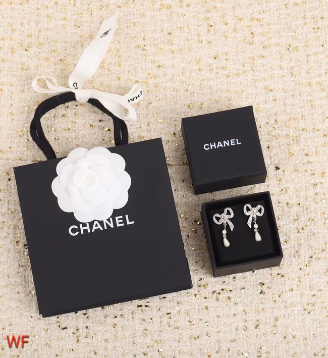 Chanel Earrings CE6190
