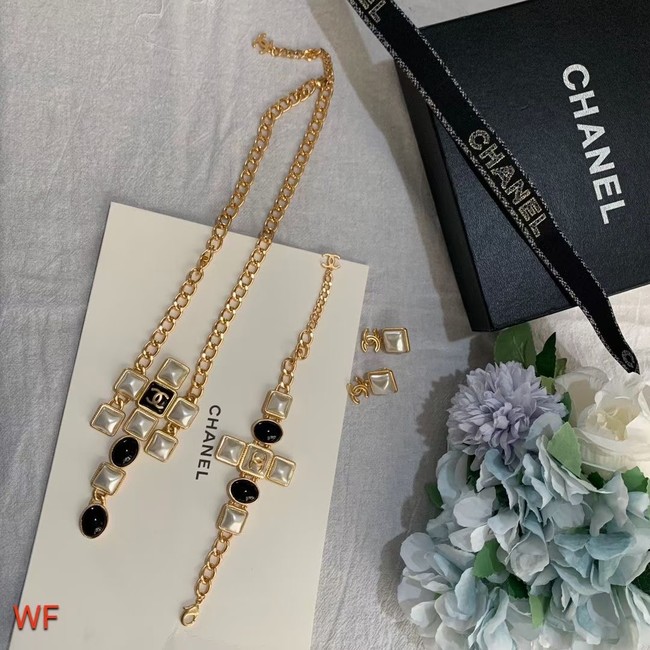 Chanel Necklace CE6195