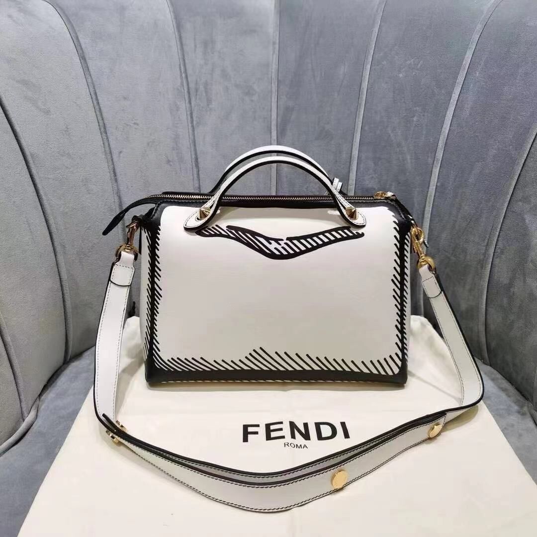 FENDI Original Leather Bag FD6588 White