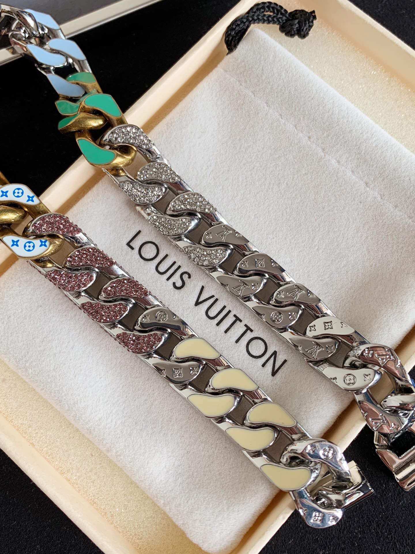 Louis Vuitton Necklace CE6232