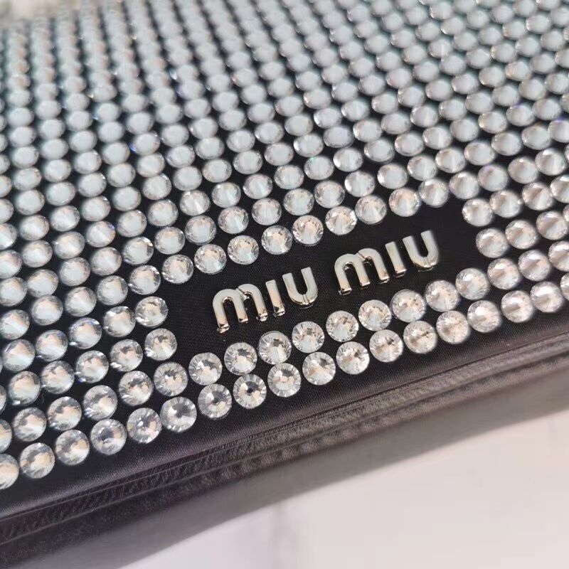 miu miu Matelasse Nappa Leather Shoulder Bag 5BT164 black