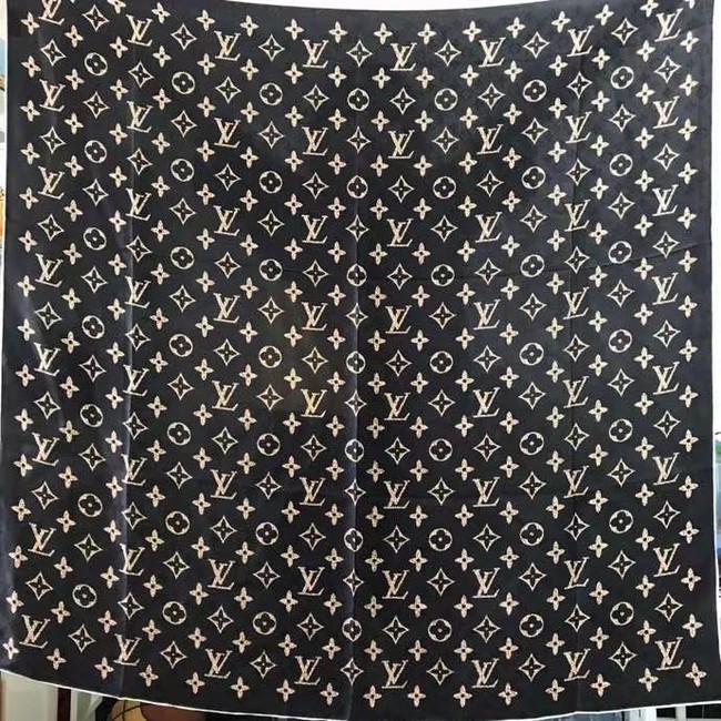 Louis Vuitton silk Scarf 77032