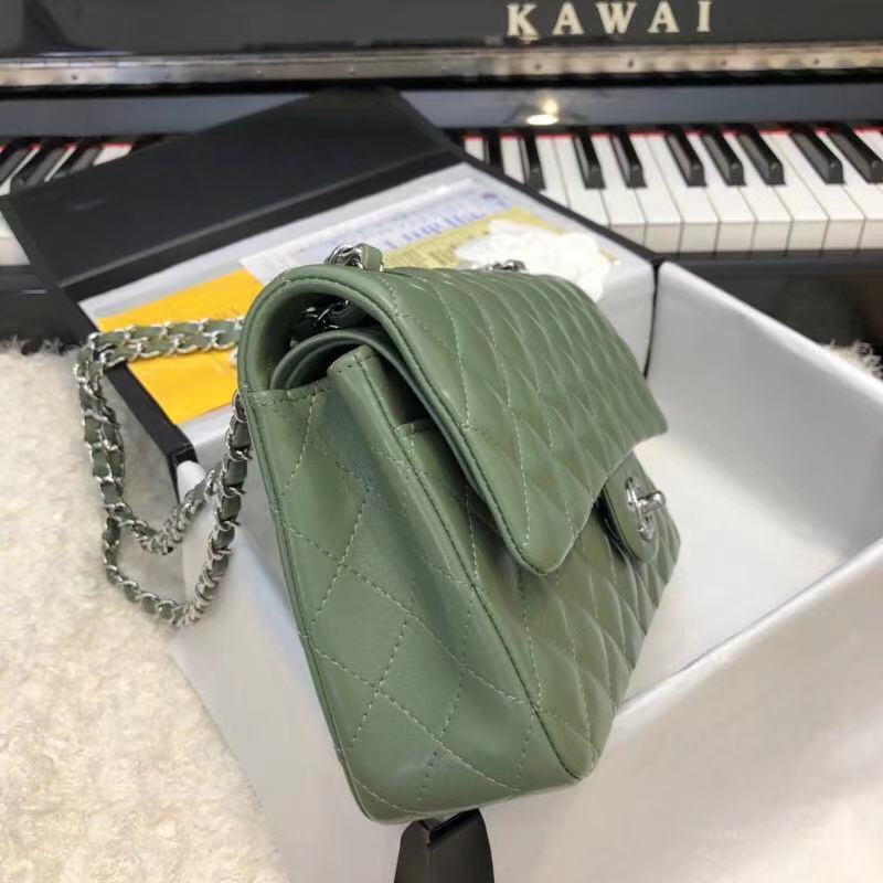 CHANEL Classic Handbag Lambskin A1112 green