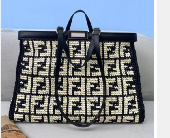 FENDI PEEKABOO ICONIC leather bag 8BN244 black&white