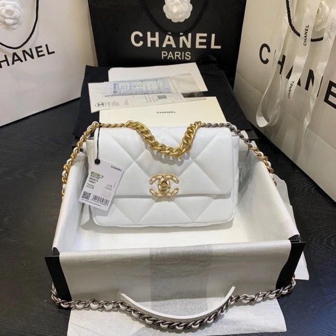 Chanel 19 flap bag AS1160 White