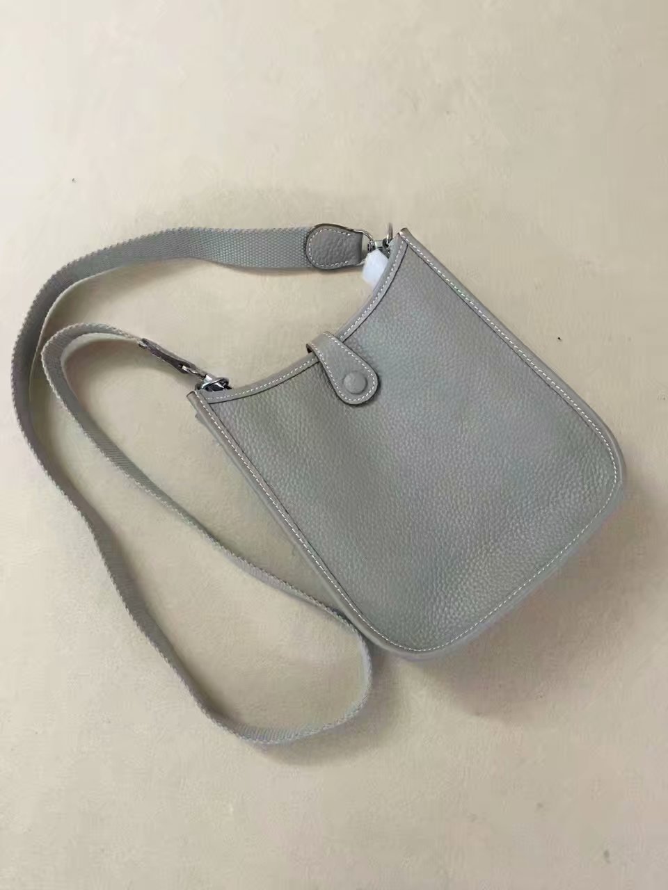 Hermes Evelyne original togo leather mini Shoulder Bag H15698 light grey