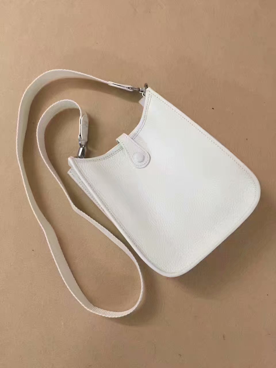 Hermes Evelyne original togo leather mini Shoulder Bag H15698 white
