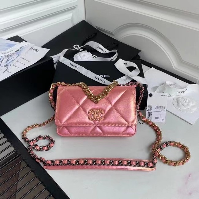 Chanel 19 Iridescent Calfskin Chain Wallet AP0957 pink
