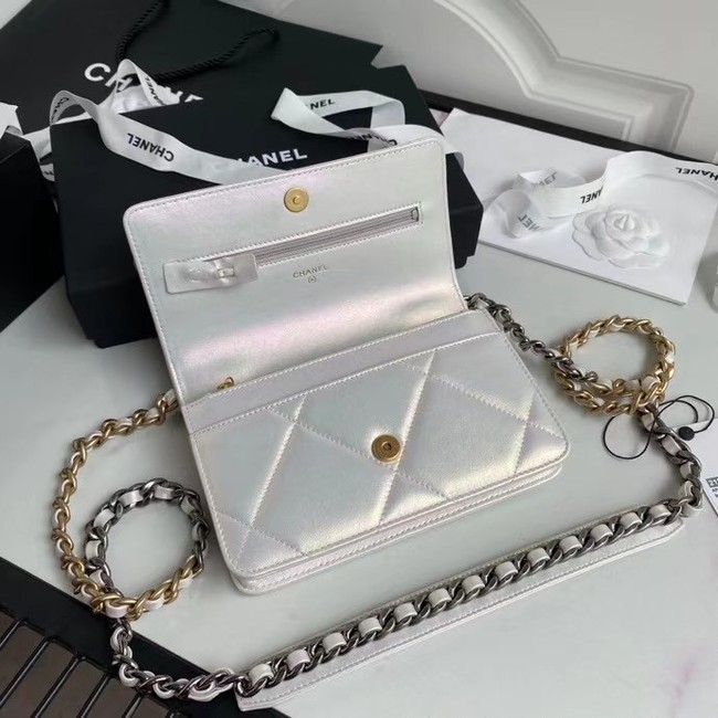 Chanel 19 Iridescent Calfskin Chain Wallet AP0957 white