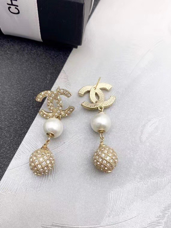 Chanel Earrings CE6281