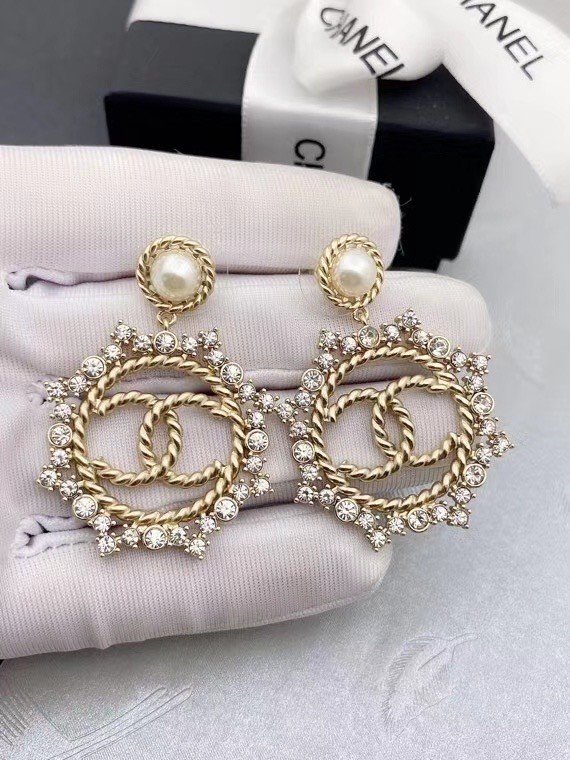 Chanel Earrings CE6283