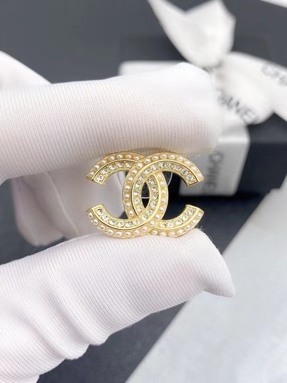 Chanel Earrings CE6285