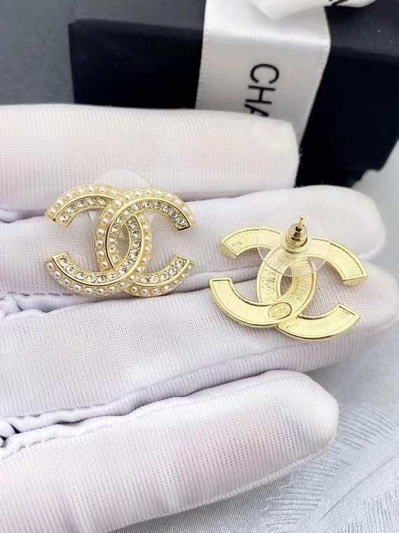 Chanel Earrings CE6285