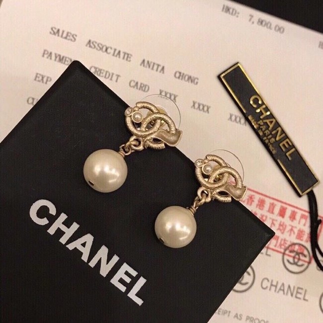 Chanel Earrings CE6300