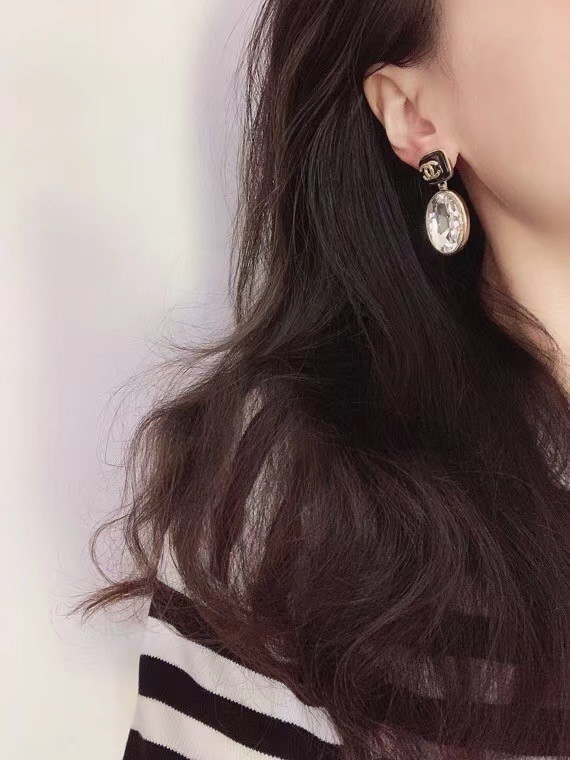 Chanel Earrings CE6307