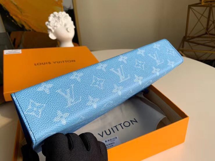 Louis Vuitton POCHETTE VOYAGE MM M45480 Blue