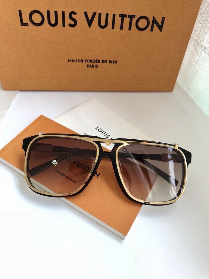 Louis Vuitton Sunglasses Top Quality LV6001_0042