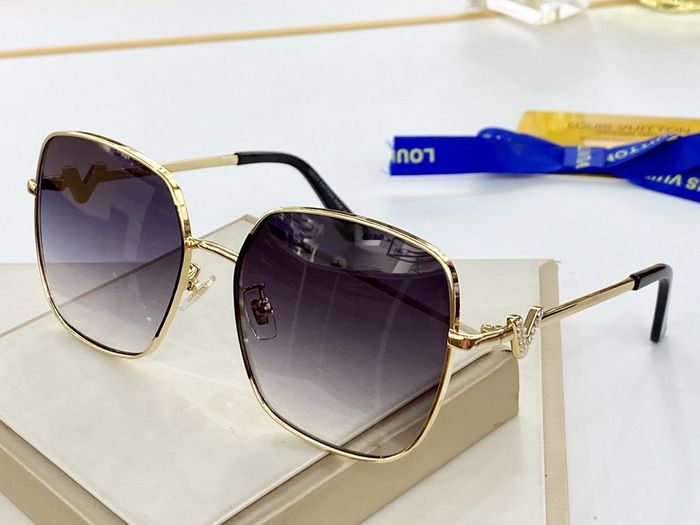 Louis Vuitton Sunglasses Top Quality LV6001_0053