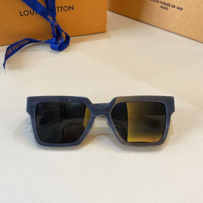Louis Vuitton Sunglasses Top Quality LV6001_0088