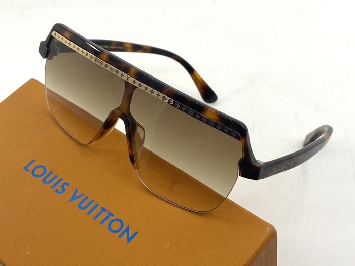 Louis Vuitton Sunglasses Top Quality LV6001_0117