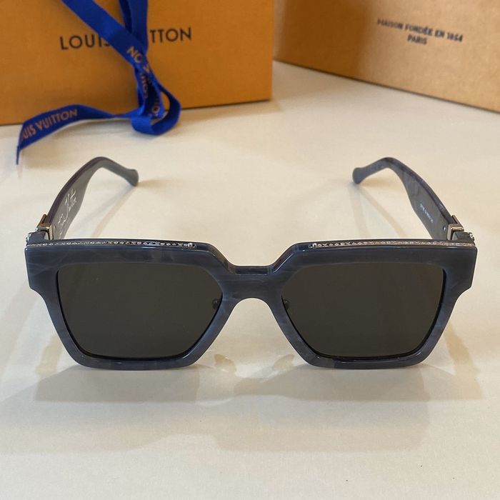 Louis Vuitton Sunglasses Top Quality LV6001_0144