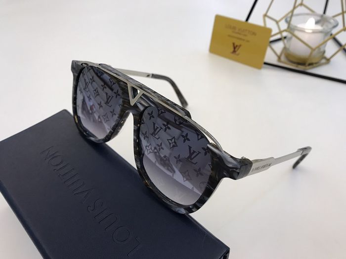 Louis Vuitton Sunglasses Top Quality LV6001_0172