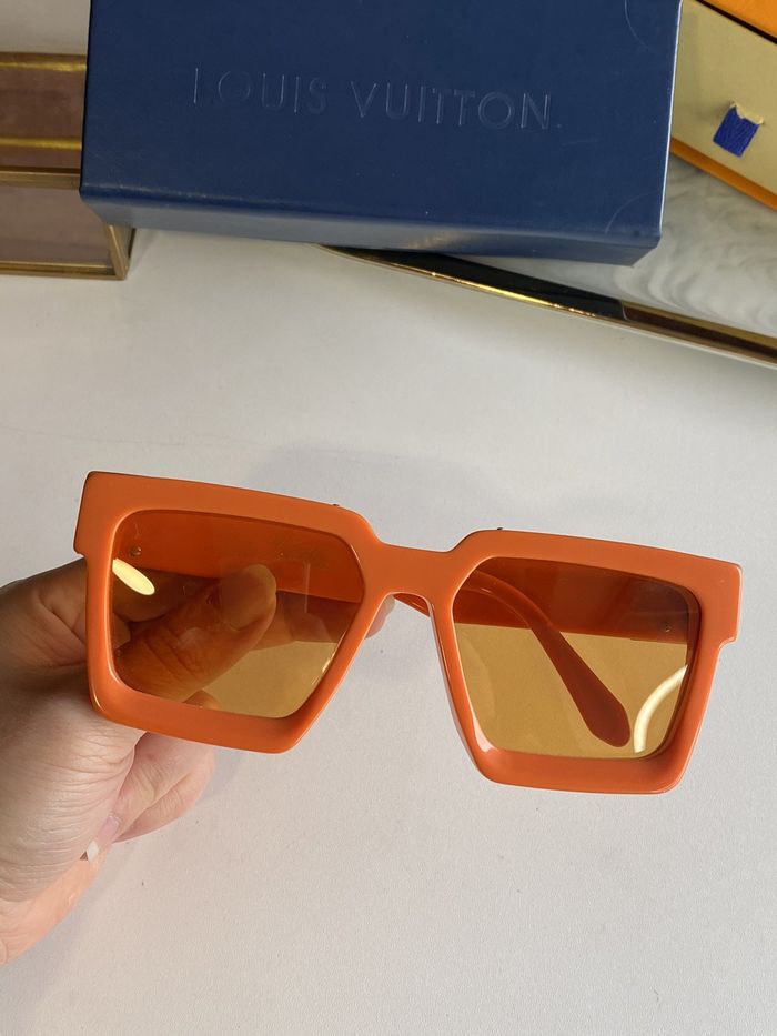 Louis Vuitton Sunglasses Top Quality LV6001_0188