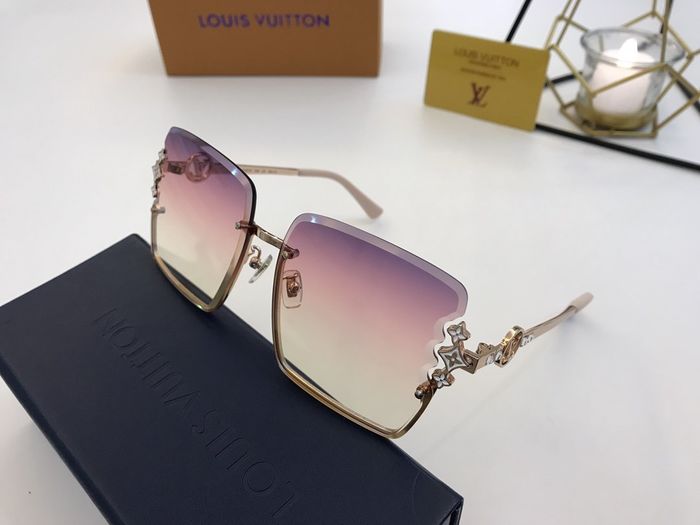 Louis Vuitton Sunglasses Top Quality LV6001_0215