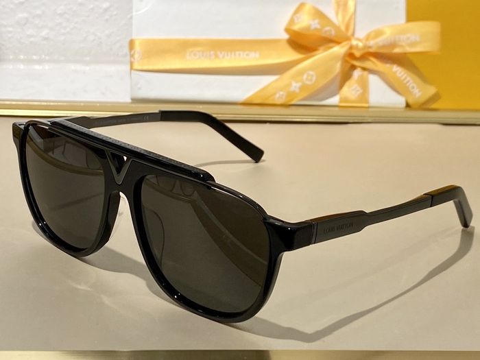 Louis Vuitton Sunglasses Top Quality LV6001_0222