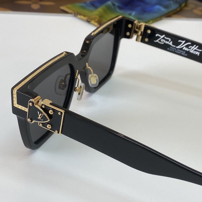Louis Vuitton Sunglasses Top Quality LV6001_0252