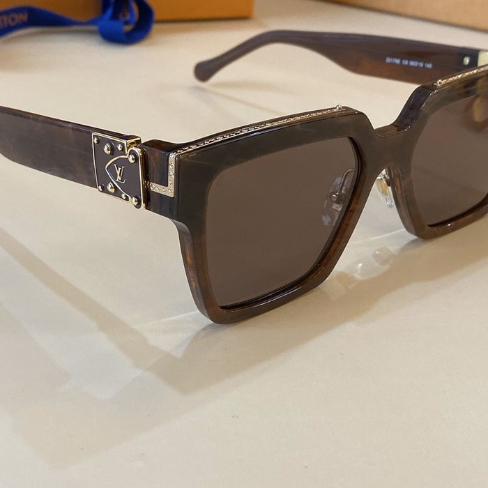 Louis Vuitton Sunglasses Top Quality LV6001_0259