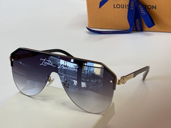 Louis Vuitton Sunglasses Top Quality LV6001_0267
