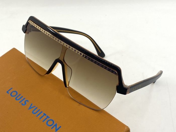 Louis Vuitton Sunglasses Top Quality LV6001_0285