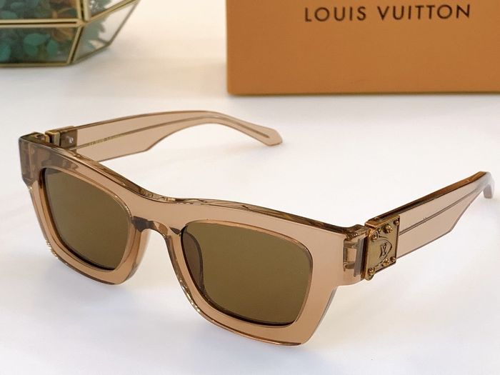 Louis Vuitton Sunglasses Top Quality LV6001_0288